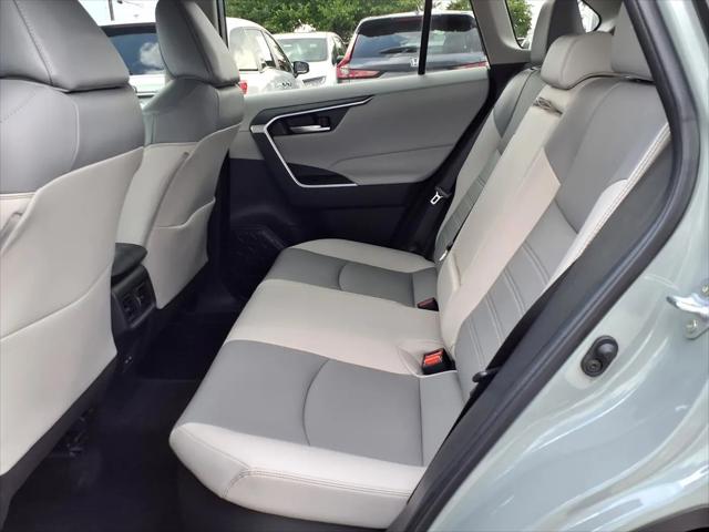 2023 Toyota RAV4 Hybrid XLE Premium