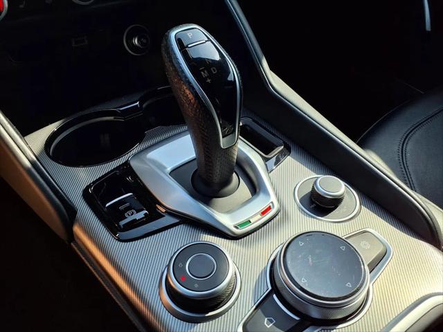 2023 Alfa Romeo Giulia Veloce RWD