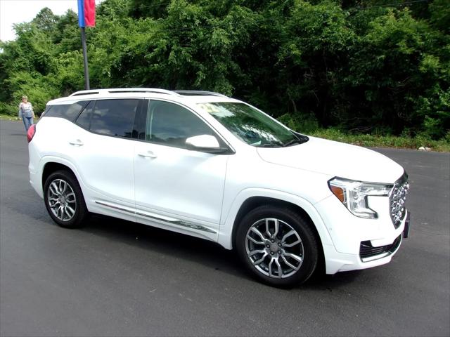 2022 GMC Terrain AWD Denali