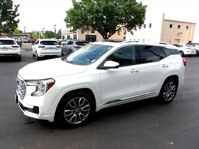 2022 GMC Terrain AWD Denali