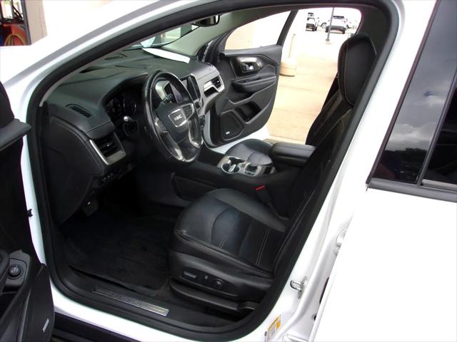 2022 GMC Terrain AWD Denali