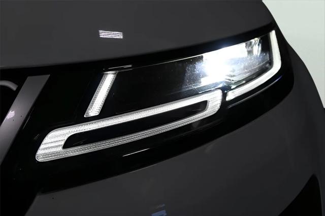 2020 Land Rover Range Rover Evoque SE