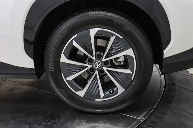2025 Lexus RZ RZ 300e
