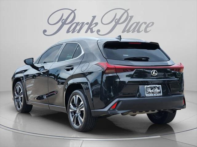 2025 Lexus 300 Premium