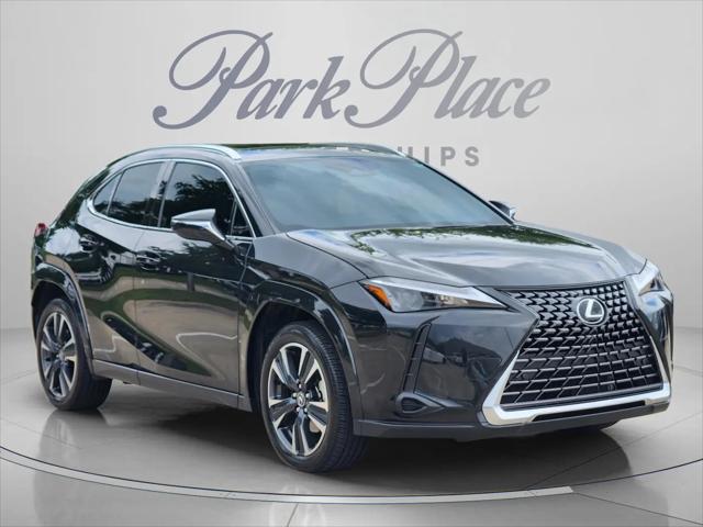 2025 Lexus 300 Premium