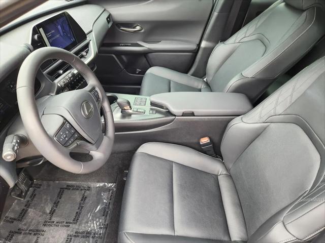 2025 Lexus 300 Premium