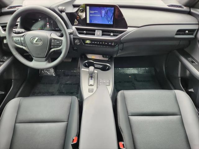 2025 Lexus 300 Premium