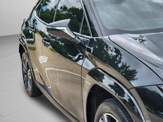 2025 Lexus 300 Premium