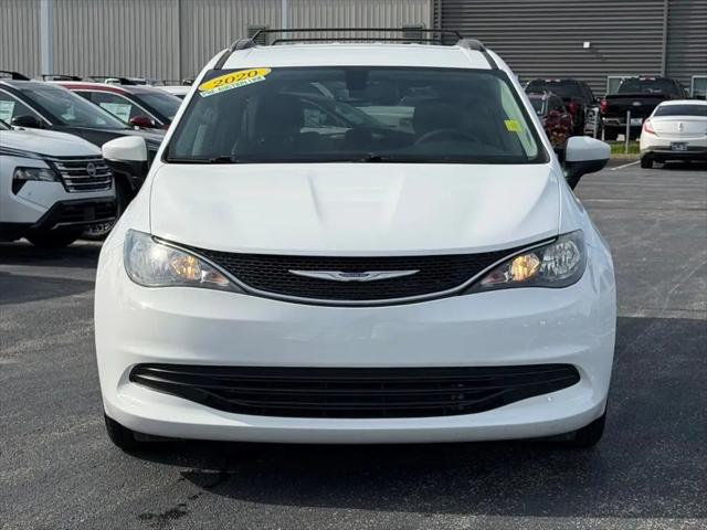 2020 Chrysler Voyager LXI