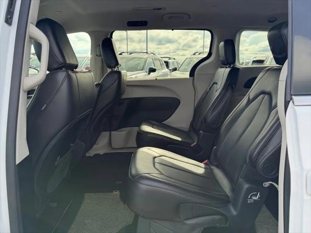 2020 Chrysler Voyager LXI