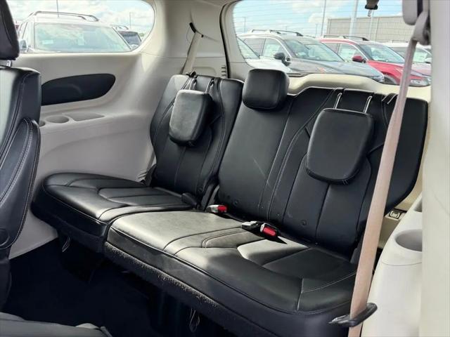 2020 Chrysler Voyager LXI