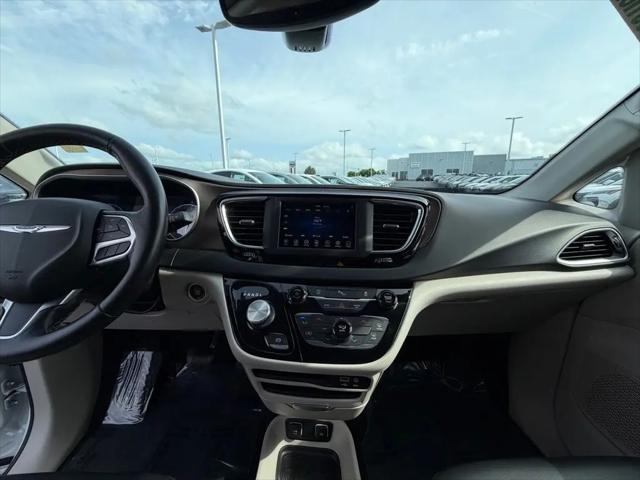 2020 Chrysler Voyager LXI