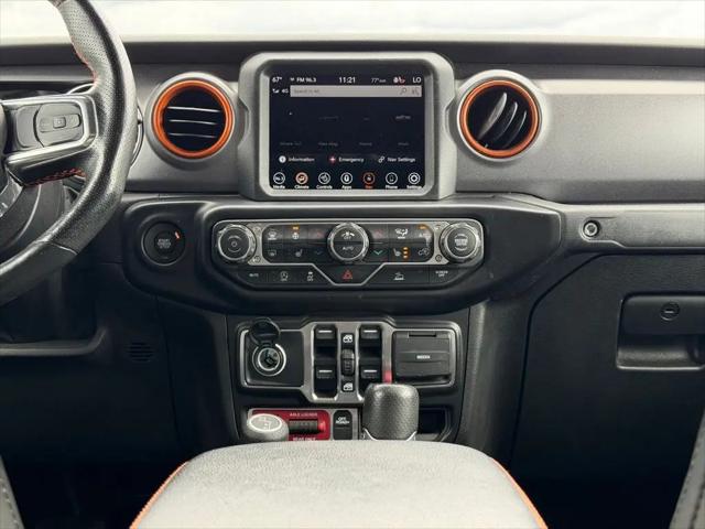 2022 Jeep Gladiator Sport