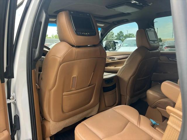 2017 Cadillac Escalade Platinum