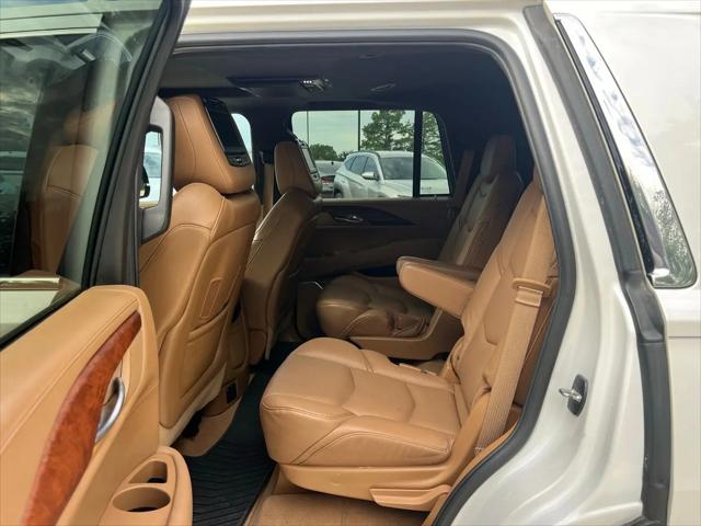 2017 Cadillac Escalade Platinum