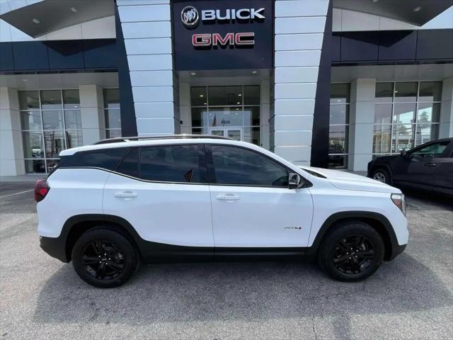 2024 GMC Terrain AWD AT4