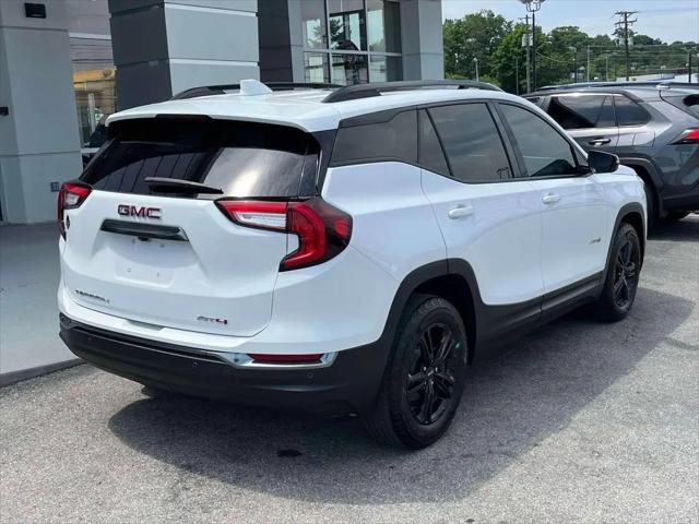 2024 GMC Terrain AWD AT4