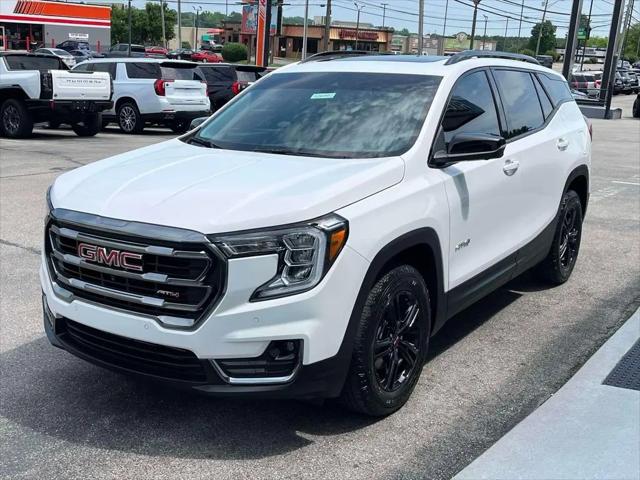 2024 GMC Terrain AWD AT4