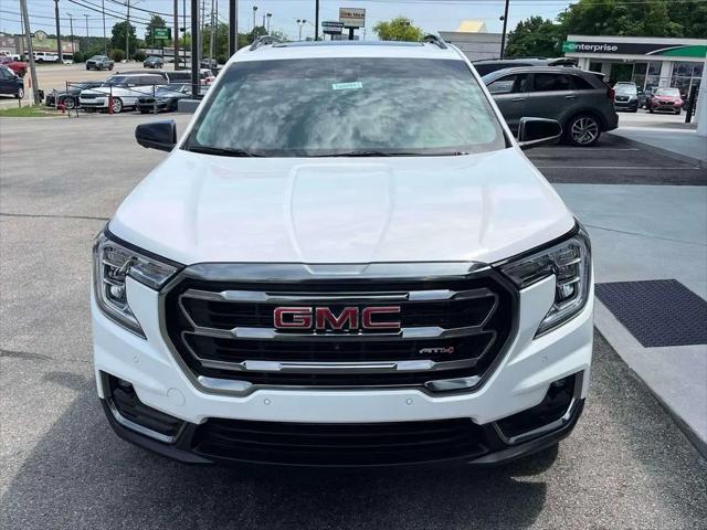2024 GMC Terrain AWD AT4