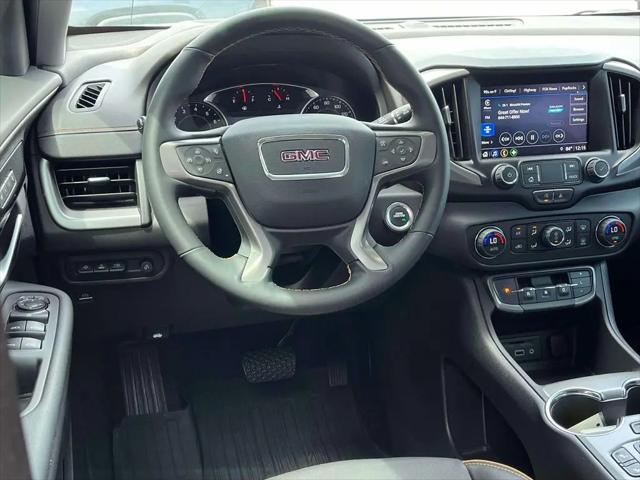 2024 GMC Terrain AWD AT4