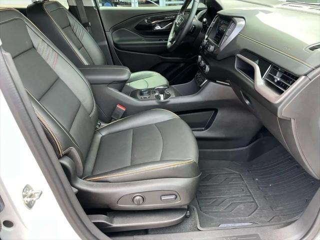 2024 GMC Terrain AWD AT4