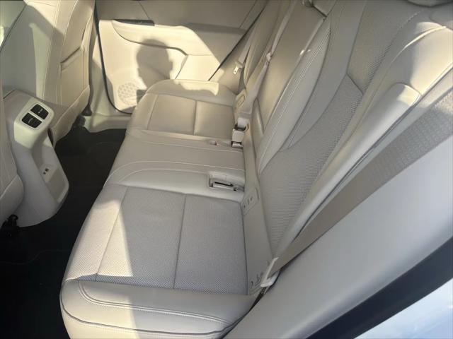 2023 Buick Envision Essence FWD