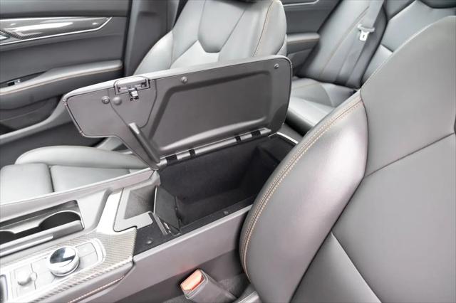 2025 Cadillac CT5 Sport