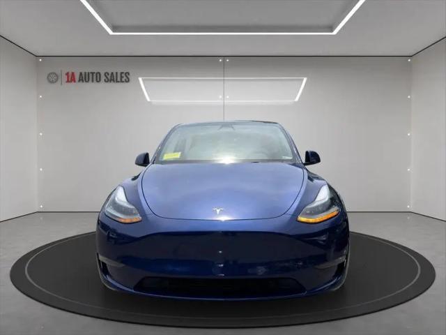 2022 Tesla Model Y Long Range Dual Motor All-Wheel Drive