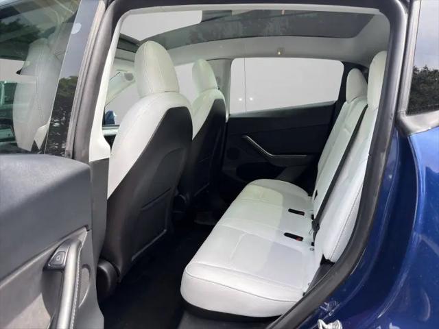 2022 Tesla Model Y Long Range Dual Motor All-Wheel Drive