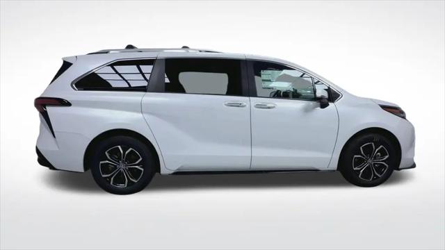 2026 Toyota Sienna Platinum