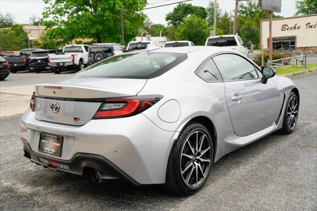 2024 Toyota GR86 Base