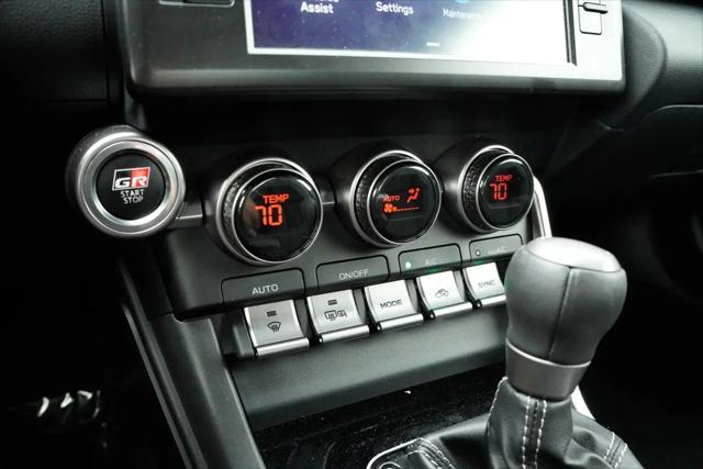 2024 Toyota GR86 Base