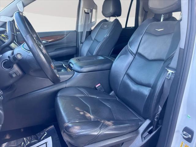 2017 Cadillac Escalade Luxury