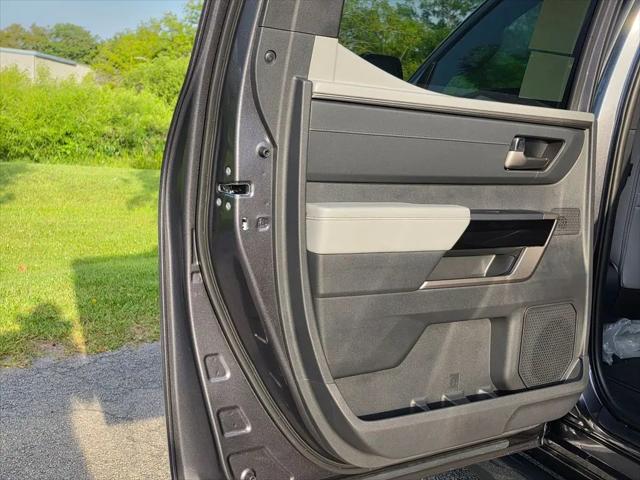 2026 Toyota Tundra Limited CrewMax 6.4' Bed