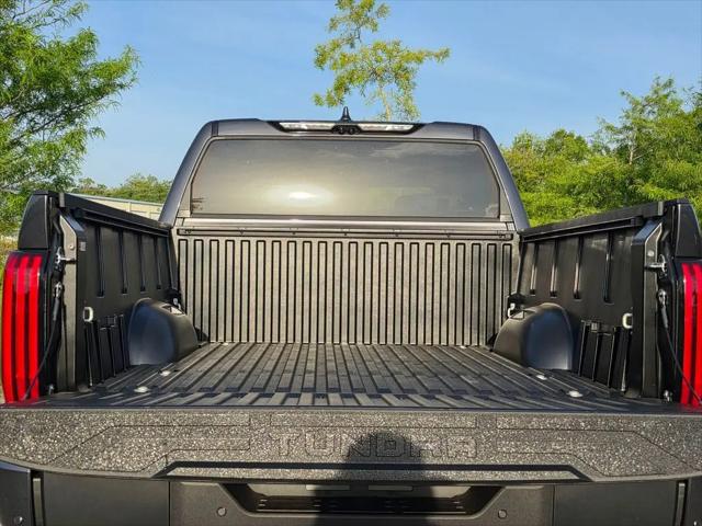 2026 Toyota Tundra Limited CrewMax 6.4' Bed