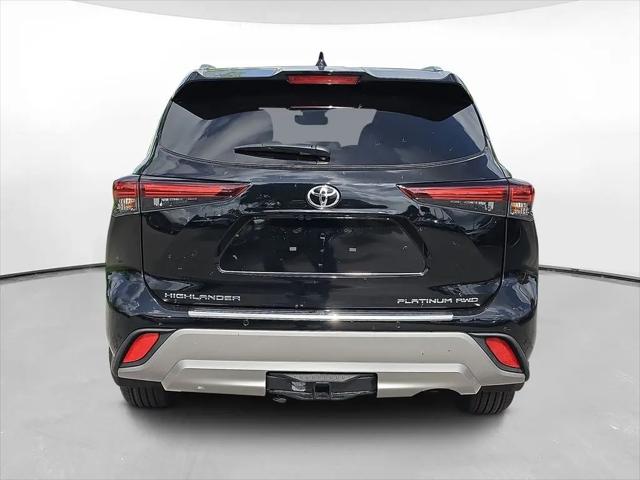 2026 Toyota Highlander Platinum