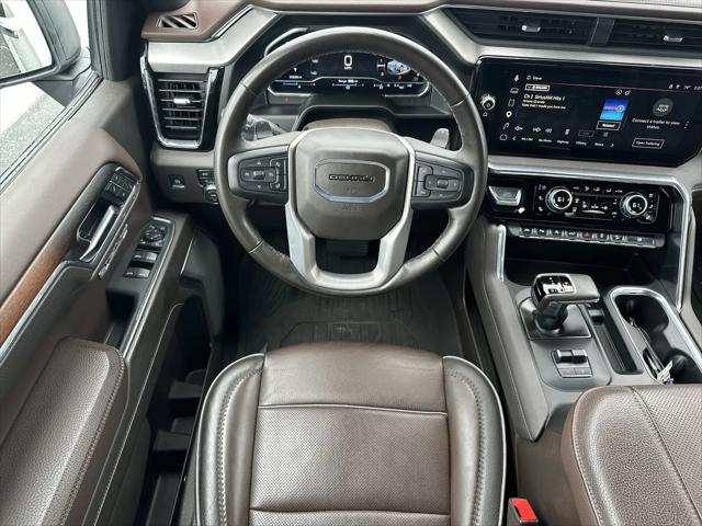 2024 GMC Sierra 1500 4WD Crew Cab Short Box Denali