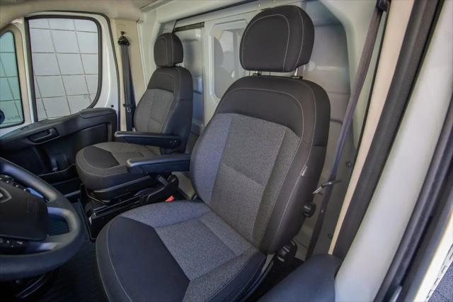 2018 Ram ProMaster 3500 Cutaway Low Roof