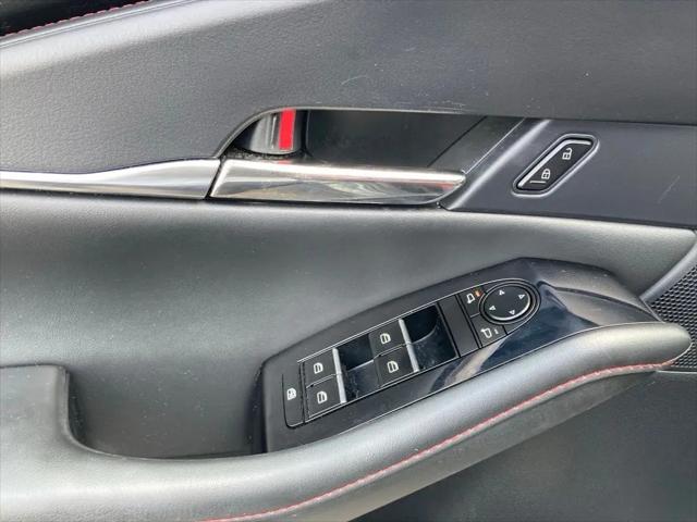 2022 Mazda CX-30 Carbon Edition