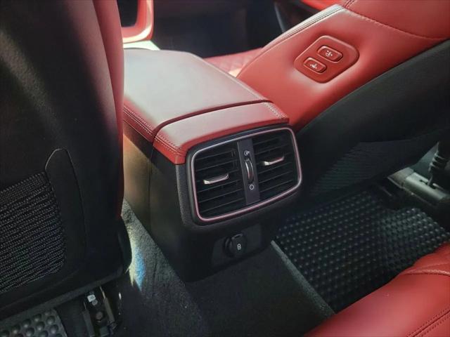 2023 Genesis G70 3.3T RWD