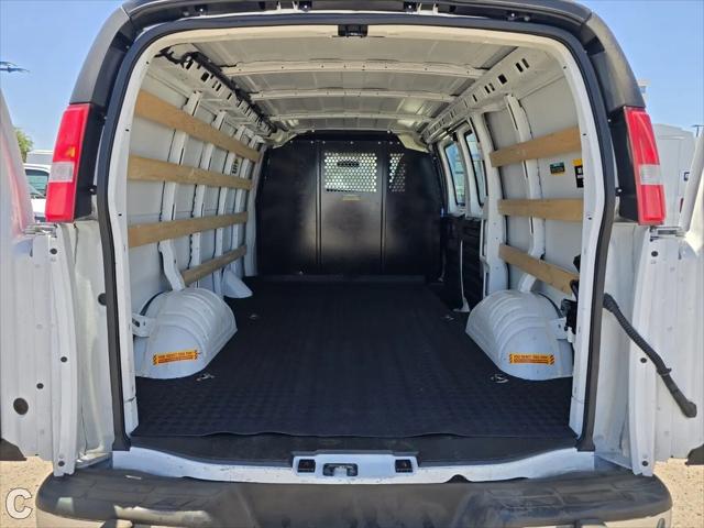 2024 GMC Savana Cargo RWD 2500 Regular Wheelbase Work Van