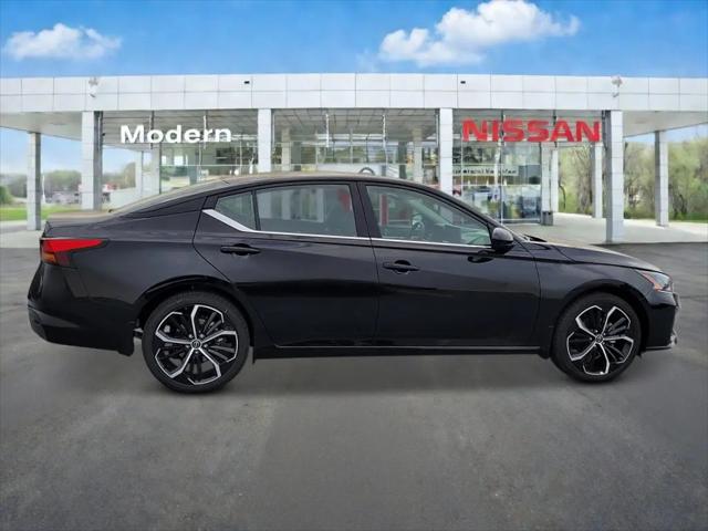 2026 Nissan Altima SR FWD