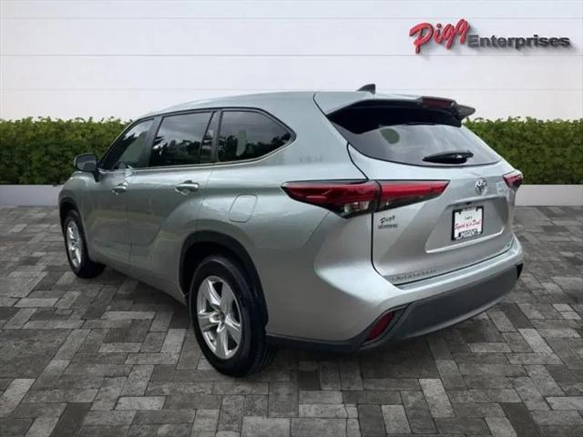2023 Toyota Highlander LE