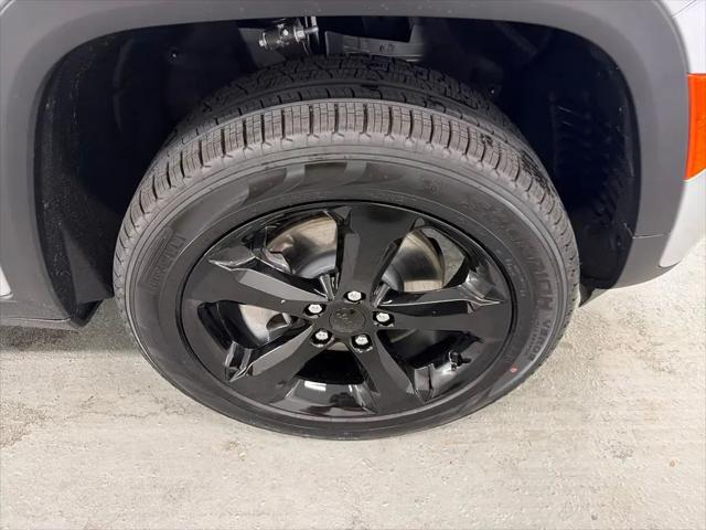 2026 Jeep Grand Cherokee L Limited 4x2
