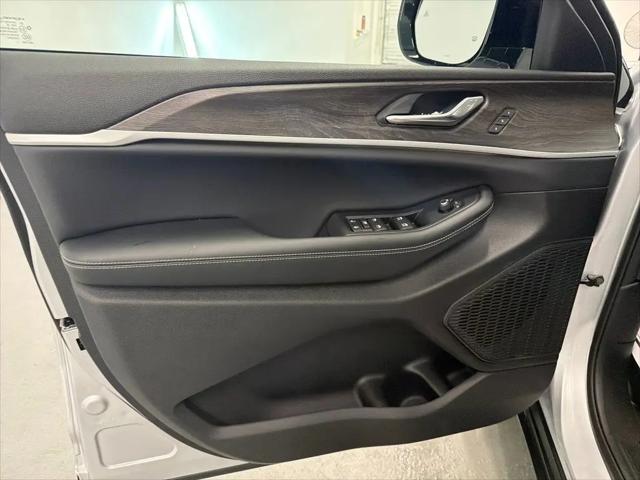 2026 Jeep Grand Cherokee L Limited 4x2