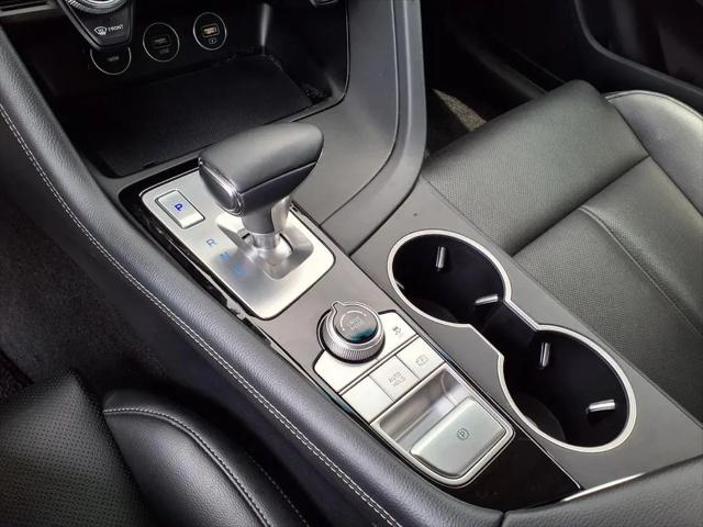 2023 Genesis G70 2.0T RWD