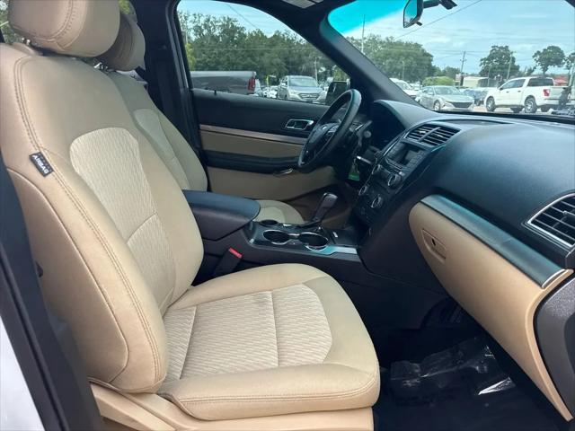2017 Ford Explorer Base