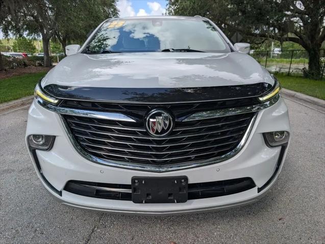 2023 Buick Enclave Essence AWD