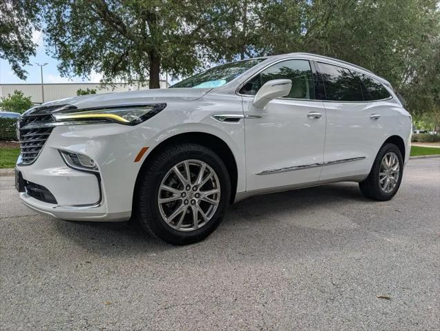 2023 Buick Enclave Essence AWD
