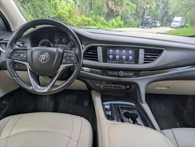 2023 Buick Enclave Essence AWD